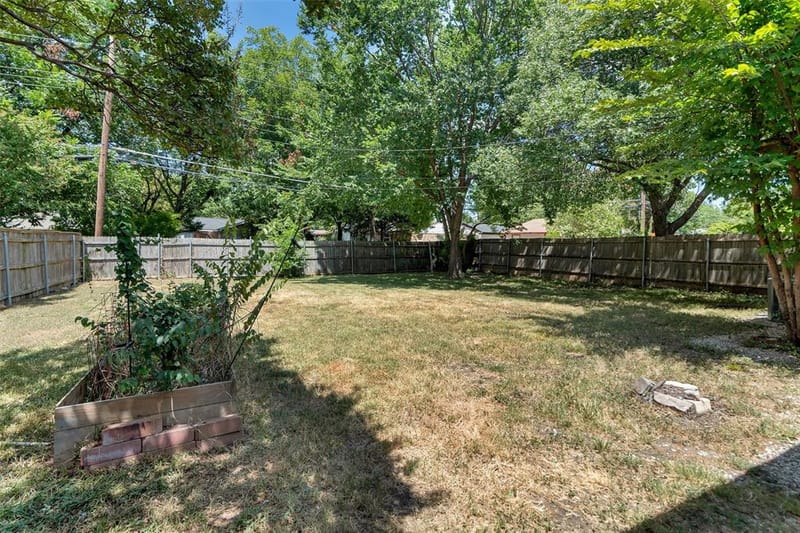 2209 Costa Mesa Drive, Dallas TX 75228 - Photo 19