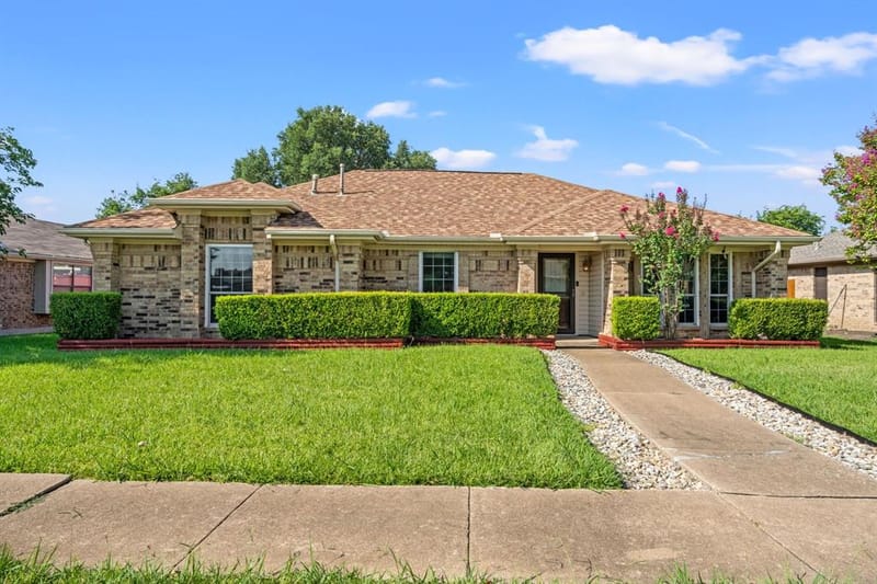 1810 Tiburon Bend, Lewisville TX 75067 - Photo 6