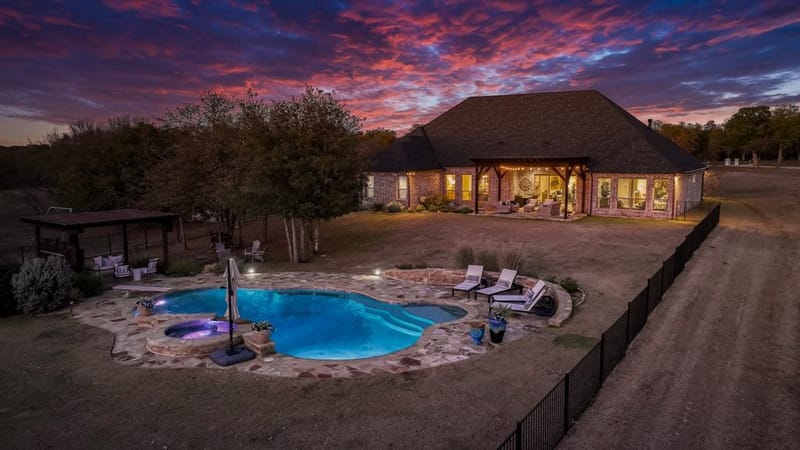 140 Rocky Run, Lipan TX 76462 - Photo 32
