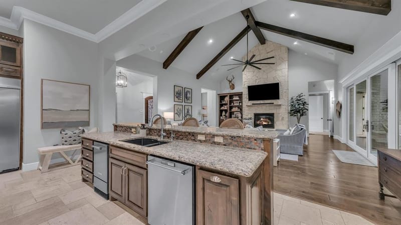 140 Rocky Run, Lipan TX 76462 - Photo 14
