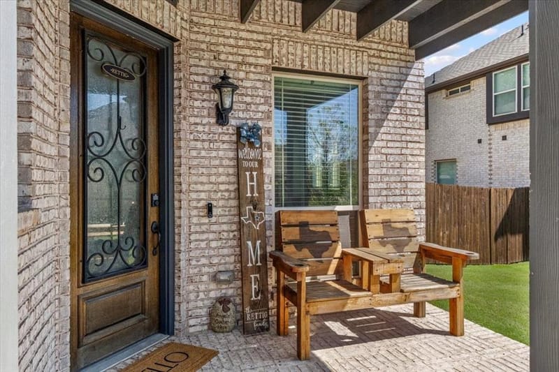 2200 Simpson Lane, Mansfield TX 76063 - Photo 2