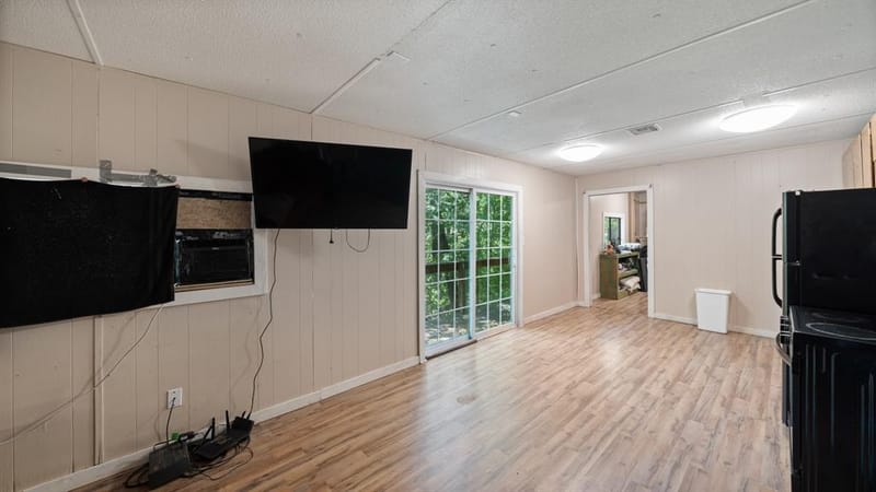 2205 Hickory Street, Mabank TX 75156 - Photo 7