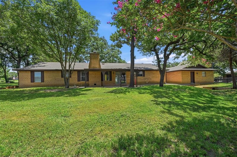 100 Mohican Trail, Lake Kiowa TX 76240 - Photo 30