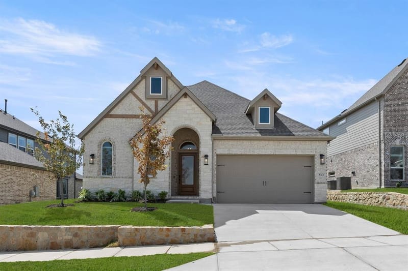 5313 Blue Cypress Drive, Fort Worth TX 76179 - Photo 2