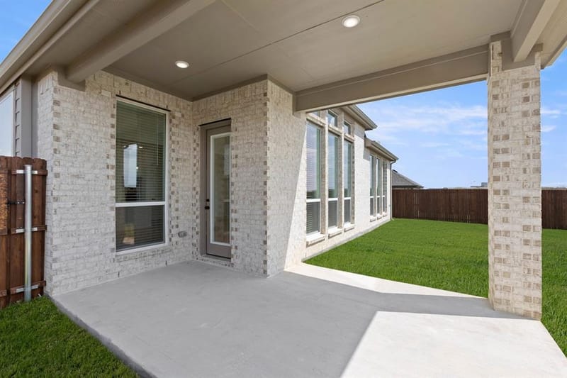 5313 Blue Cypress Drive, Fort Worth TX 76179 - Photo 3