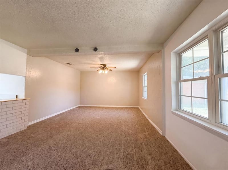 2008 Vickie Drive, Irving TX 75060 - Photo 3