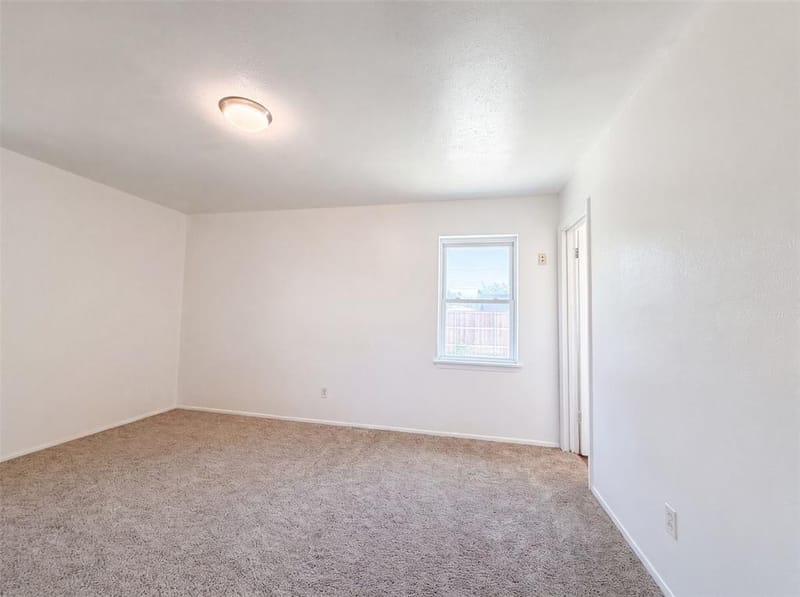 2008 Vickie Drive, Irving TX 75060 - Photo 9