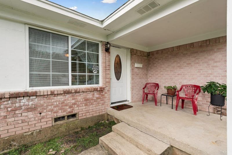1604 Summit Street, Mesquite TX 75149 - Photo 3