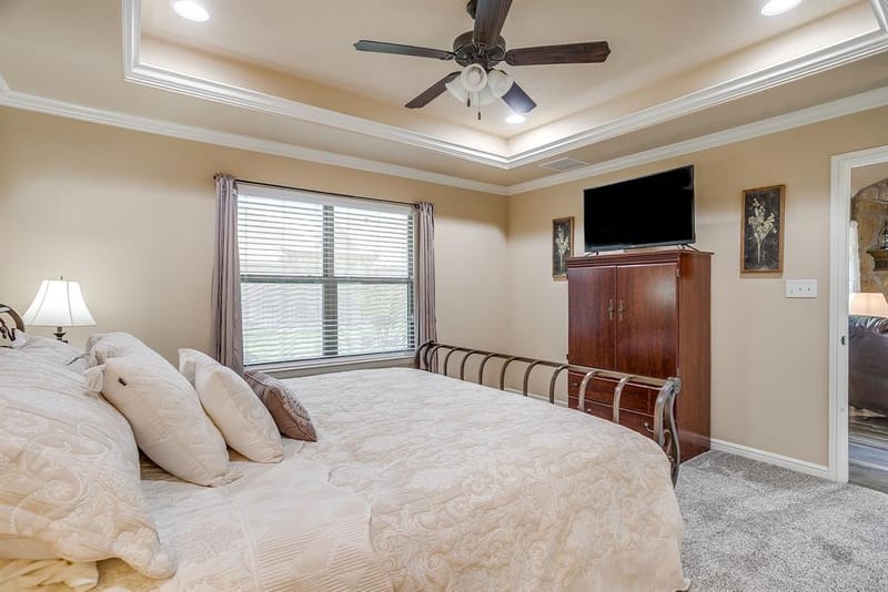 3207 Windcrest Drive, Granbury TX 76049 - Photo 16