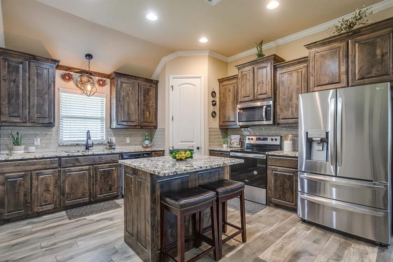 3207 Windcrest Drive, Granbury TX 76049 - Photo 5