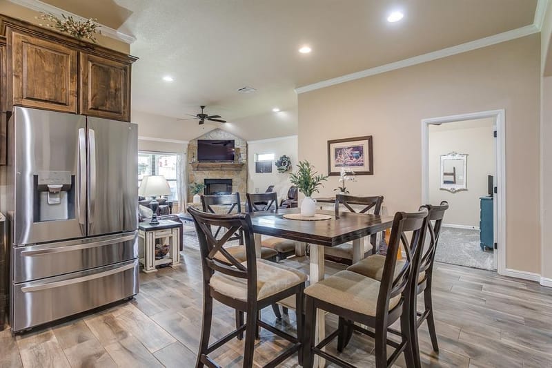 3207 Windcrest Drive, Granbury TX 76049 - Photo 9