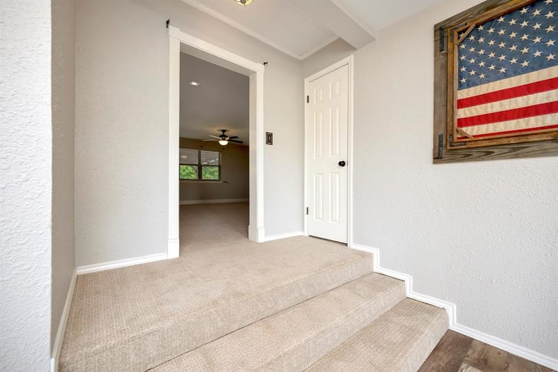 2561 County Road 248, Valley View TX 76272 - Photo 14