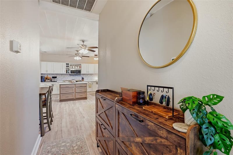 100 Buchanan Street, Whitesboro TX 76273 - Photo 7