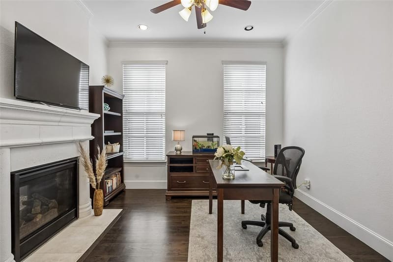 1022 Shadyside Lane, Dallas TX 75223 - Photo 8