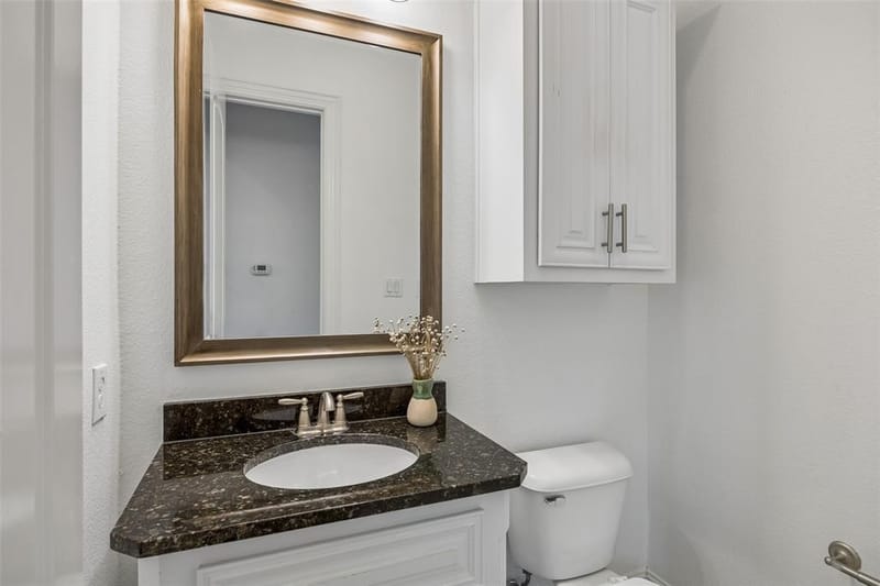 1022 Shadyside Lane, Dallas TX 75223 - Photo 21
