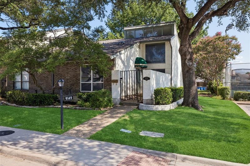 9149 Emberglow Lane, Dallas TX 75243 - Photo 2