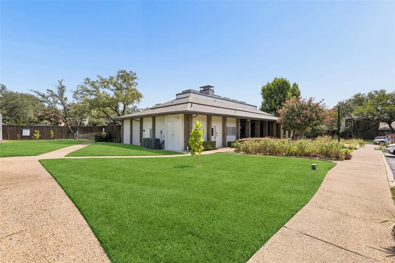 9149 Emberglow Lane, Dallas TX 75243 - Photo 29