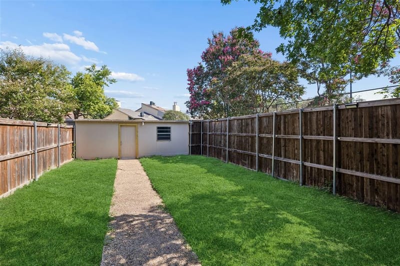 9149 Emberglow Lane, Dallas TX 75243 - Photo 25