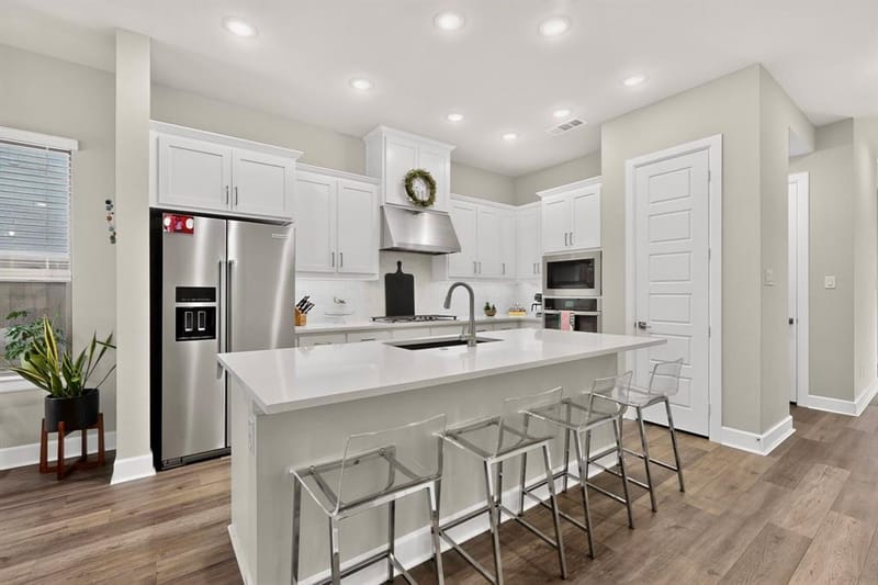 3432 Rosebud Park Lane, Dallas TX 75229 - Photo 5