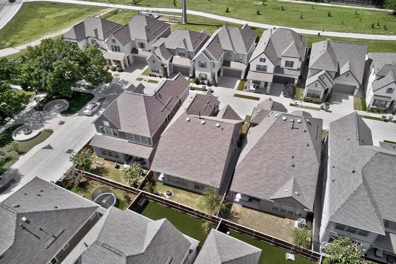3432 Rosebud Park Lane, Dallas TX 75229 - Photo 9