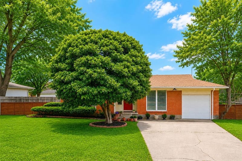 8938 Lockhaven Drive, Dallas TX 75238