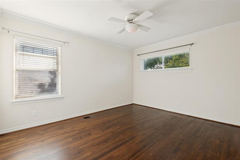 8938 Lockhaven Drive, Dallas TX 75238 - Photo 18