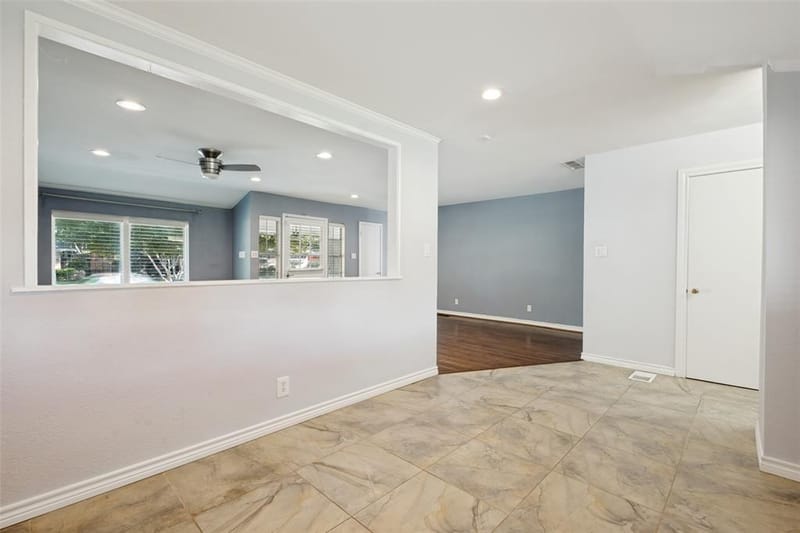 8938 Lockhaven Drive, Dallas TX 75238 - Photo 15