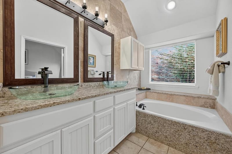 8021 Branch Hollow Trail, Fort Worth TX 76123 - Photo 23