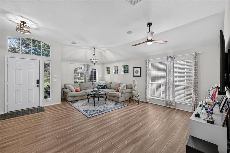 8021 Branch Hollow Trail, Fort Worth TX 76123 - Photo 13