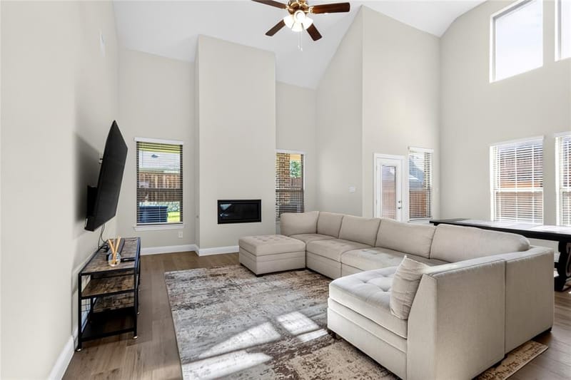 300 Breeds Hill Road, Little Elm TX 75068 - Photo 8