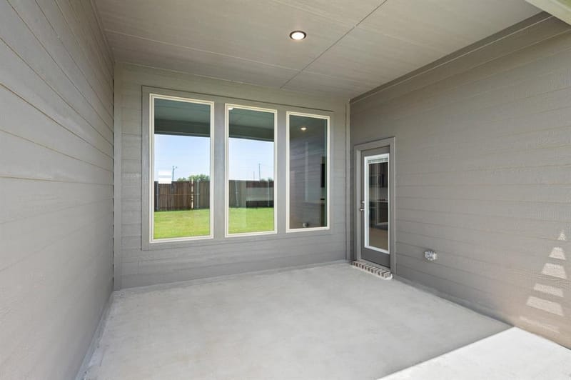 220 Mercy Street, Godley TX 76044 - Photo 27