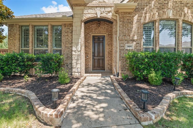 964 Cougar Drive, Allen TX 75013 - Photo 5