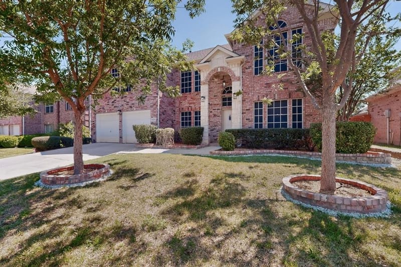 8613 Russell Drive, Rowlett TX 75089 - Photo 2