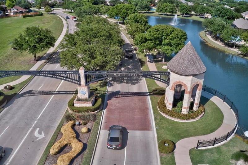8613 Russell Drive, Rowlett TX 75089 - Photo 8
