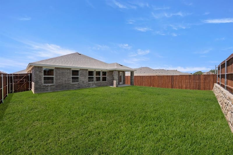 408 Comanche Drive, Cleburne TX 76033 - Photo 25