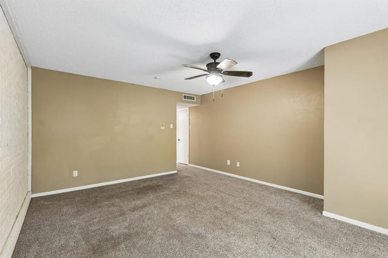 1806 Lakecrest Court, Carrollton TX 75006 - Photo 26