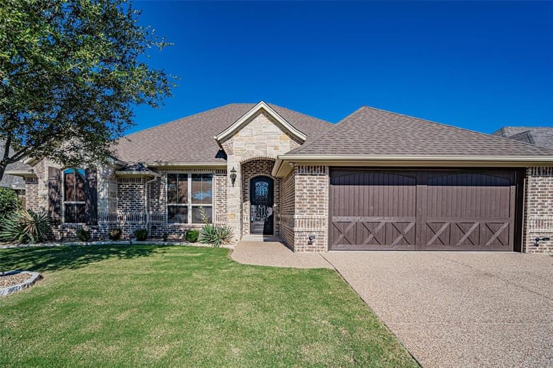917 Joshua Court, Granbury TX 76048 - Photo 5