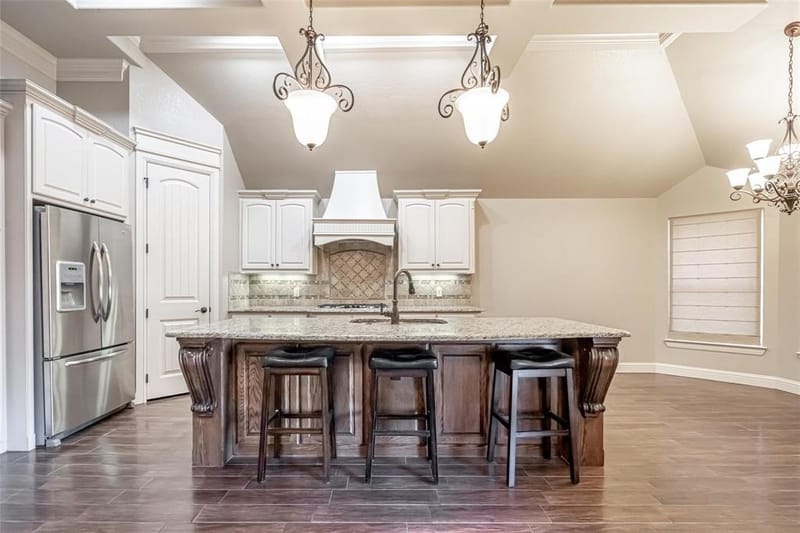 917 Joshua Court, Granbury TX 76048 - Photo 9