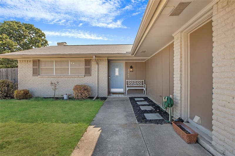 2507 Jewell Drive, Arlington TX 76016 - Photo 4
