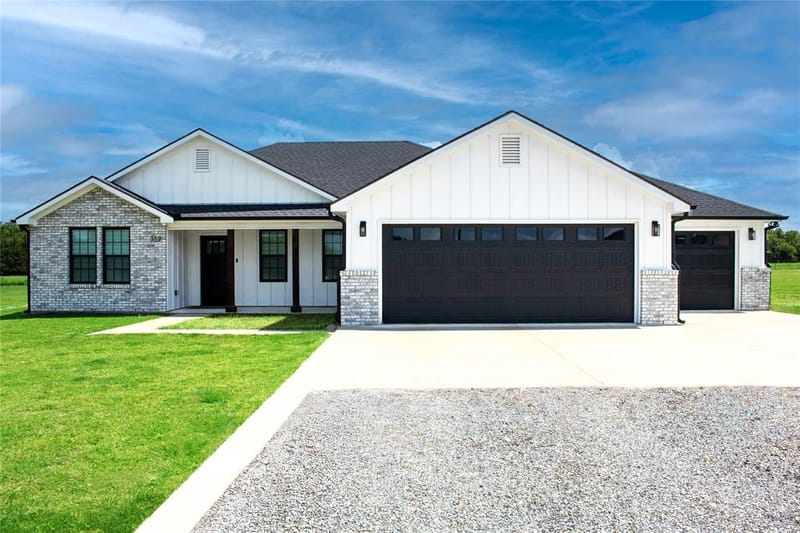 352 Private Road # 36009, Honey Grove TX 75446