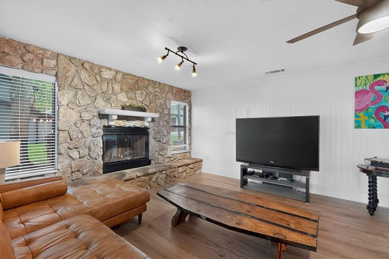 305 Rock And Roll Lane, Mabank TX 75156 - Photo 6