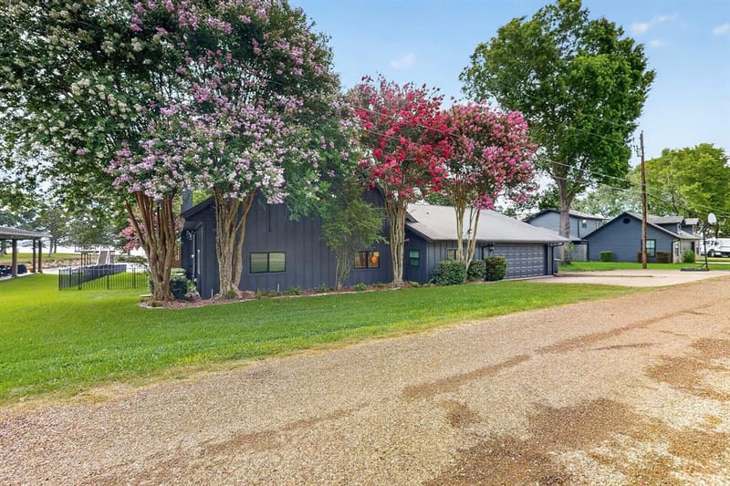 305 Rock And Roll Lane, Mabank TX 75156 - Photo 3