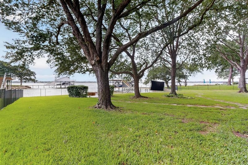305 Rock And Roll Lane, Mabank TX 75156 - Photo 32