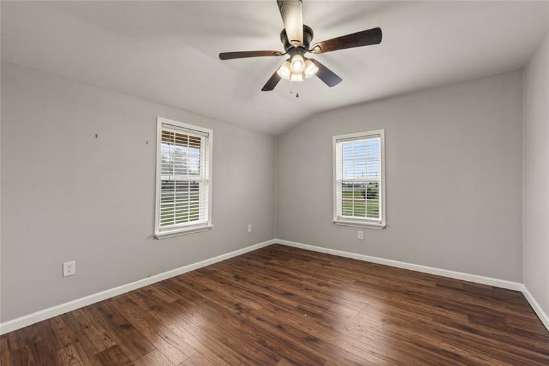 1305 S Robinson Drive, Robinson TX 76706 - Photo 14