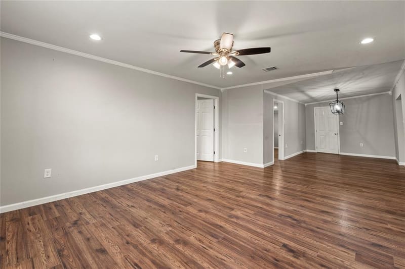 1305 S Robinson Drive, Robinson TX 76706 - Photo 11