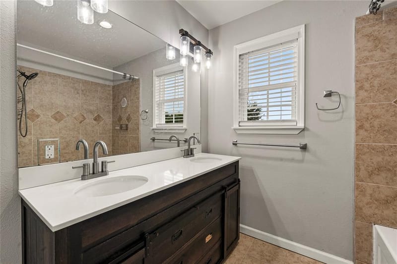 1305 S Robinson Drive, Robinson TX 76706 - Photo 4
