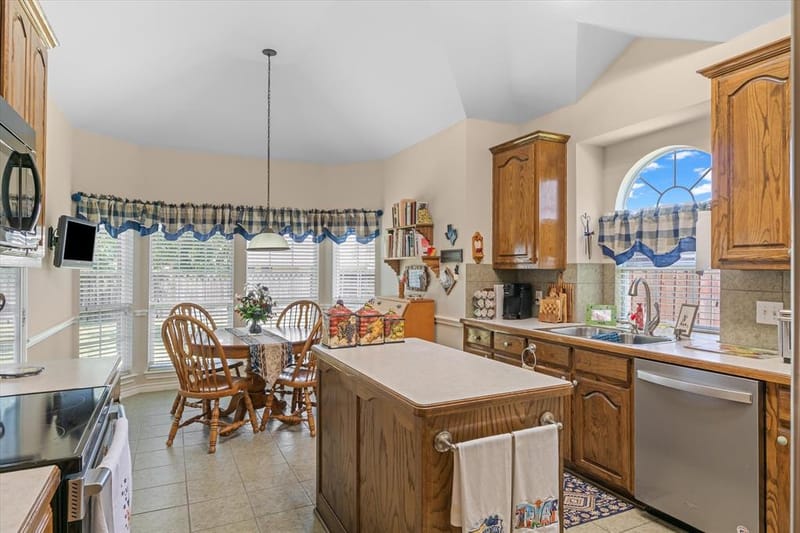 2114 Pecan Ridge Drive, Forney TX 75126 - Photo 17