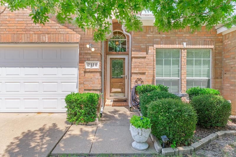 2114 Pecan Ridge Drive, Forney TX 75126 - Photo 4