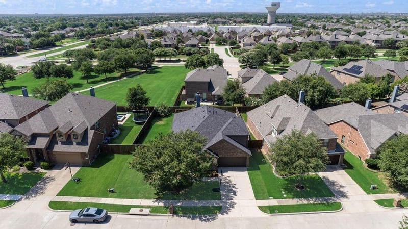 10013 Waterstone Way, McKinney TX 75072 - Photo 3