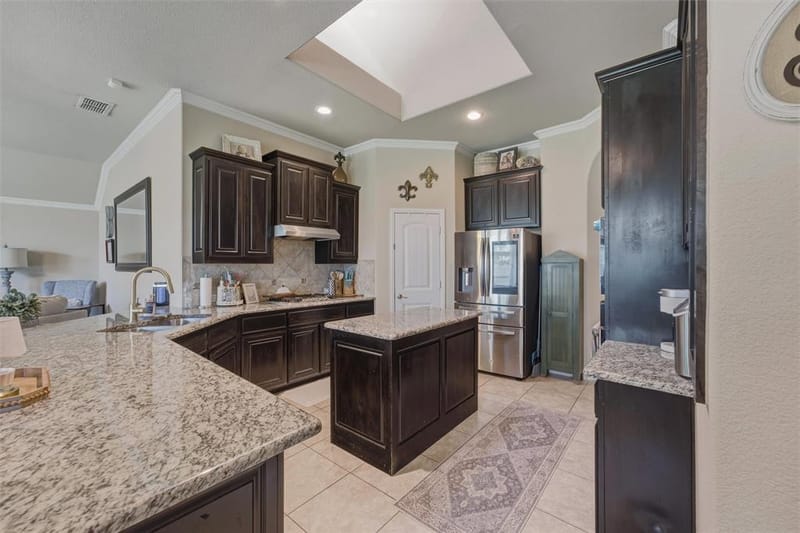 2955 Geneva Drive, Grand Prairie TX 75054 - Photo 3